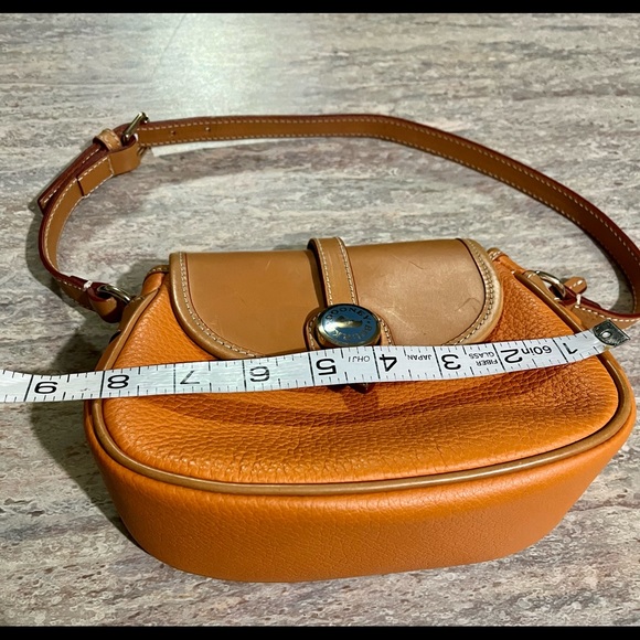 Dooney & Bourke pebble grain satchel - Picture 11 of 16